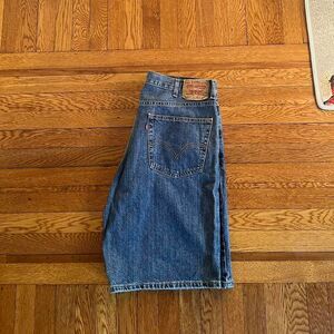 Y2K Levi's 550 baggy jorts  Size 38‎